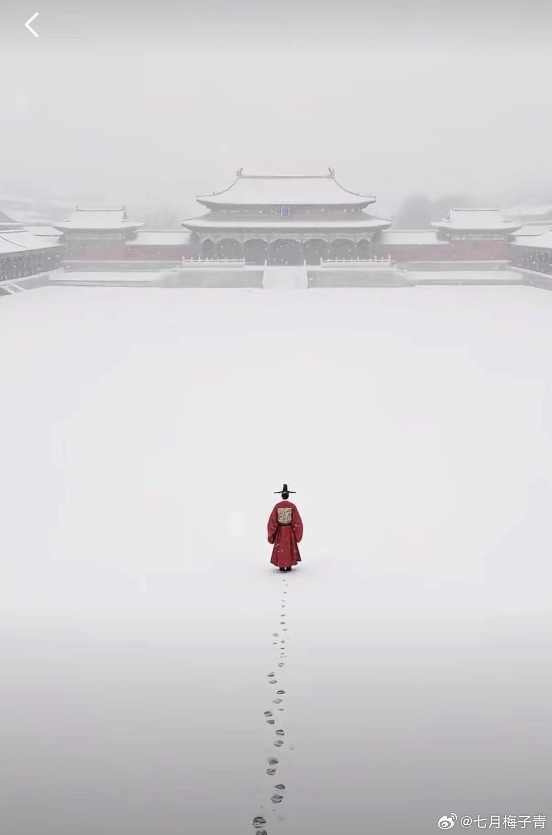 满朝朱紫尽降臣，不如南通一书生。禁毒