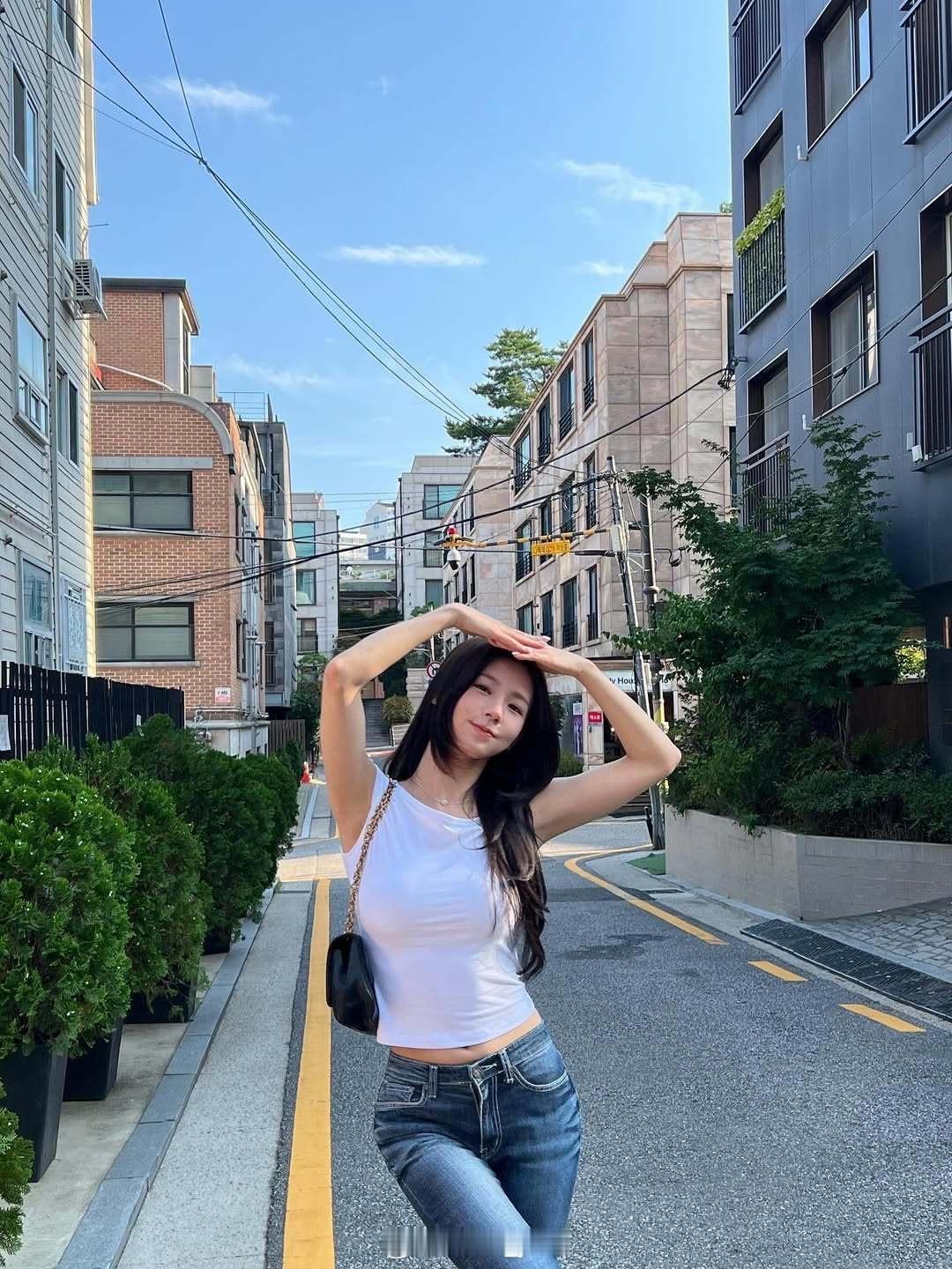 赵美延随拍 ​​​