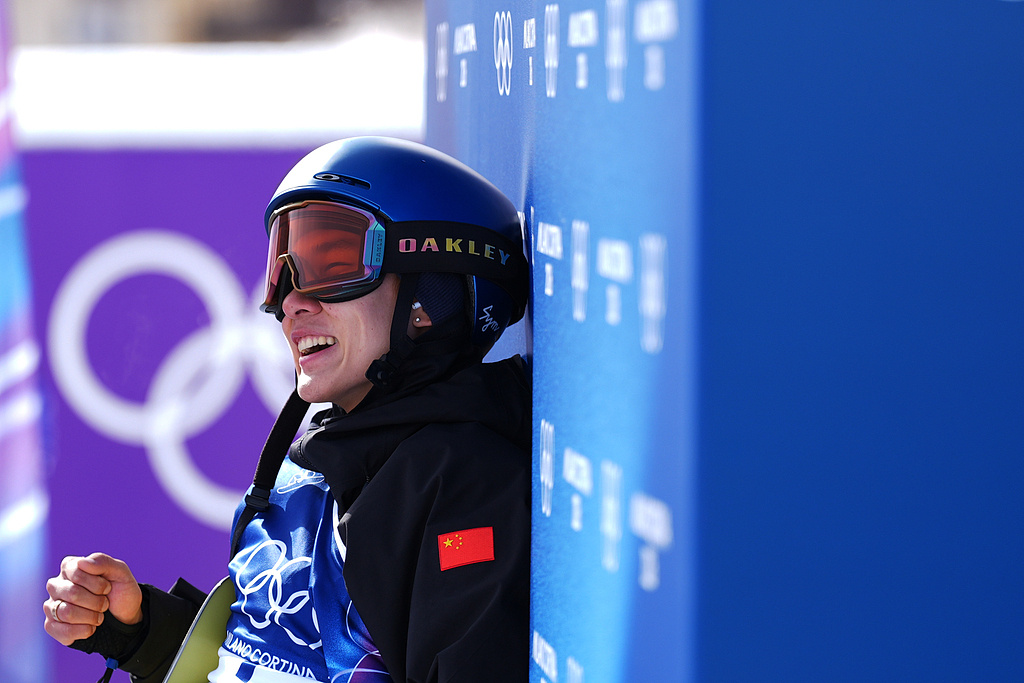 苏翊鸣22岁生日夺金苏翊鸣两届冬奥4枚奖牌82.41分！首金！冬奥会单板滑雪男子