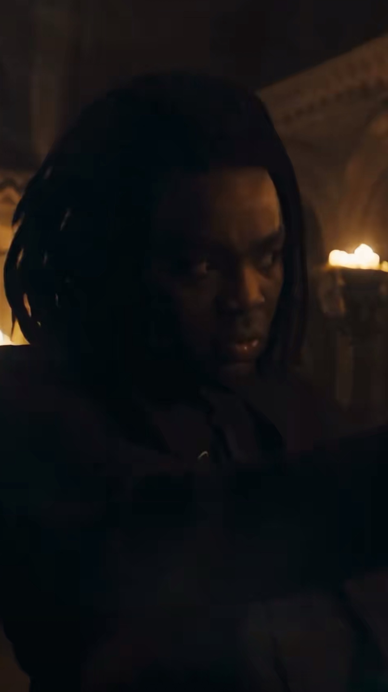 两眼一黑又一黑