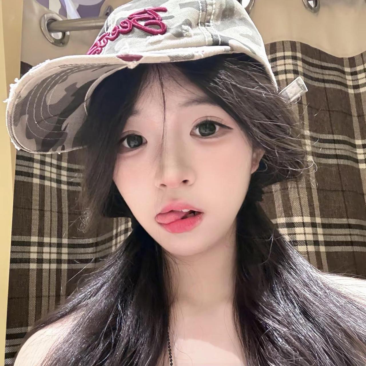 我现在还有什么烦恼 老公这么可爱这么乖 闺蜜这么宠这么好看 仇人这么丑这么惨 本