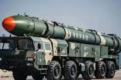 德国军事专家表示：现在不是美国不敢对中国动手，而是现在的美国也不清楚，自己会不会