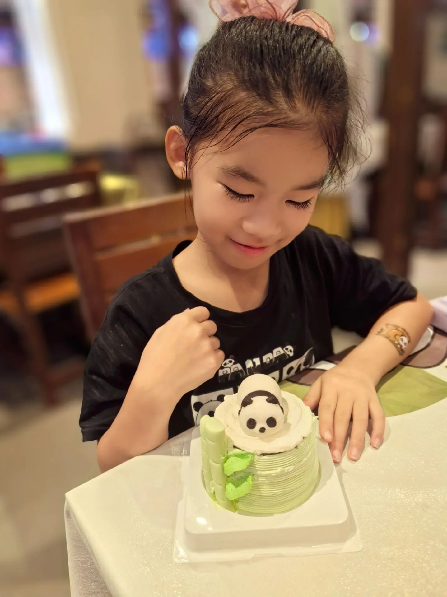 果然小朋友都是喜欢可可爱爱的🐼🎂