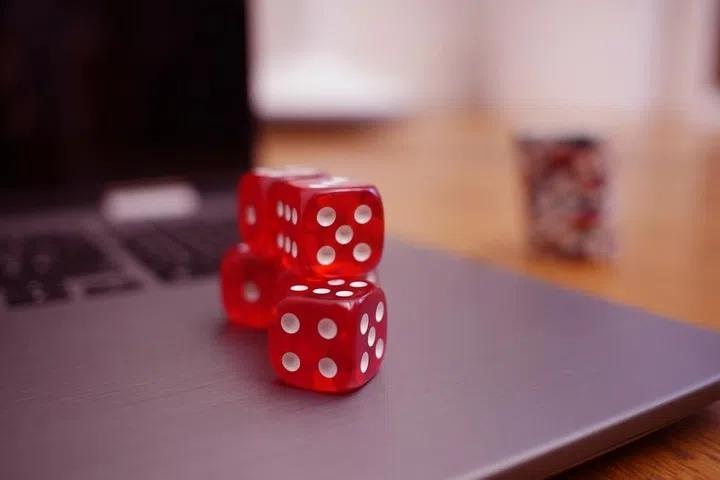 首尔地方警察厅星期三（1月28日）公布的最新调查结果显示，韩国青少年赌博现象急剧