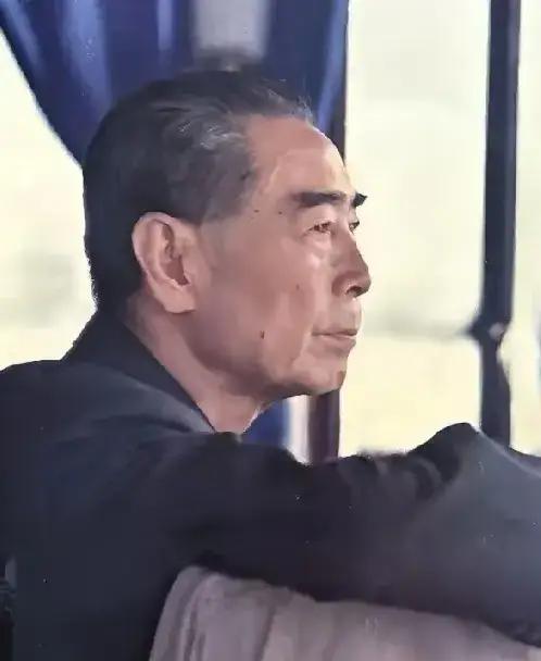 心里只有为人民服务！