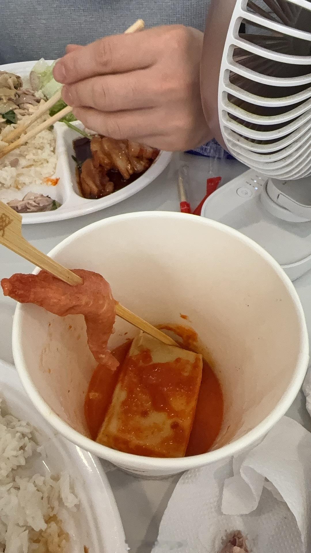买个关东煮不放汤也是疯疯的 