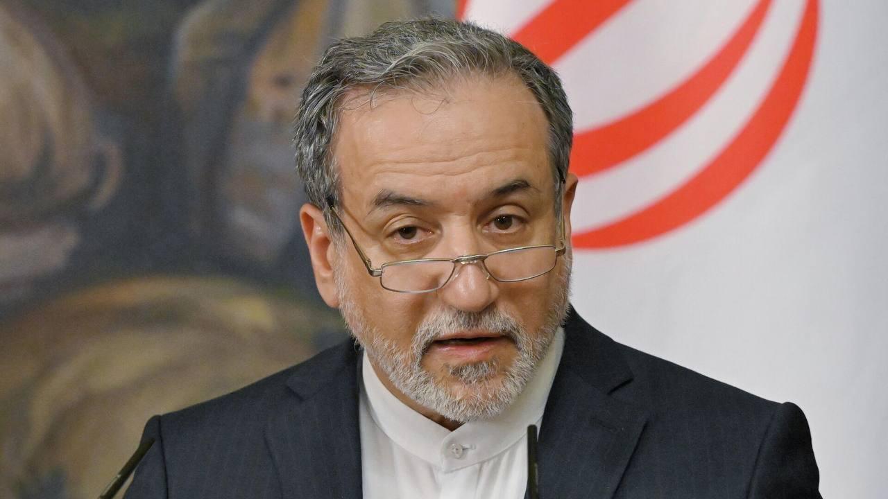 伊朗外长阿拉格齐证实，因美方在最后阶段突然提出极端要求并频繁更改条件，原定于伊斯