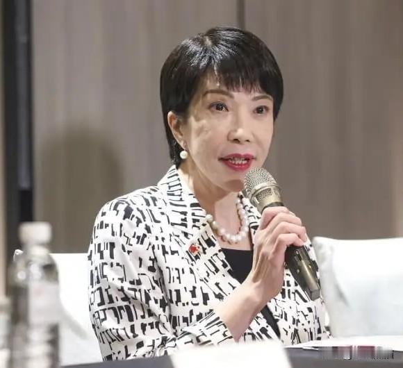 这新年的第一刀，
日本真是有幸接到了，
2月24日，20家日本实体被列入两用物相