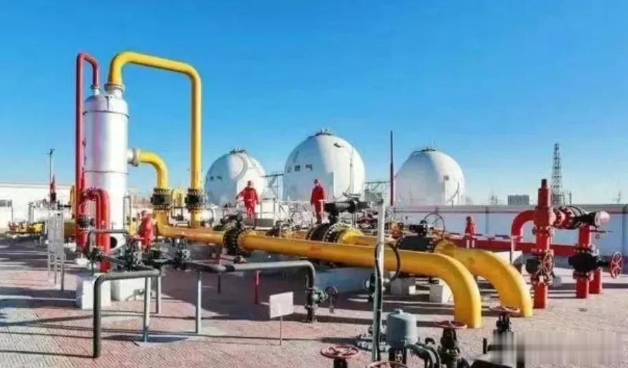 欠中国81亿美元全还清，天然气直通我国，还将领空交给我们保护

在我国发展过程中