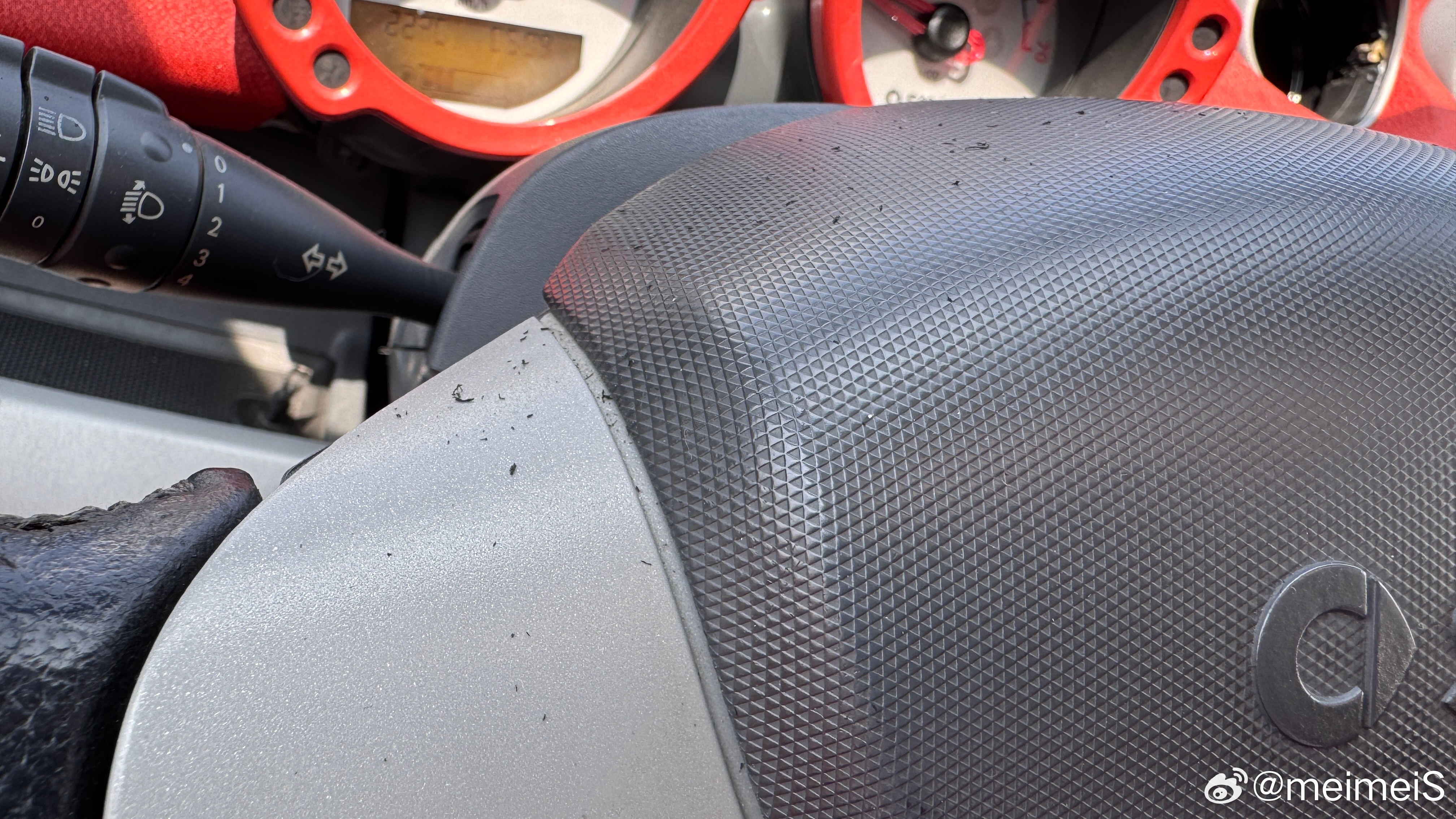 前天把老公年轻时的梦想安全地开回公司了他年轻时的梦想，现在还挺破碎但是你肯定会想