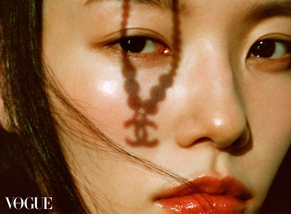VOGUE Korea 2025.08京都静止的时光，流逝的夏日在如作家树上春树