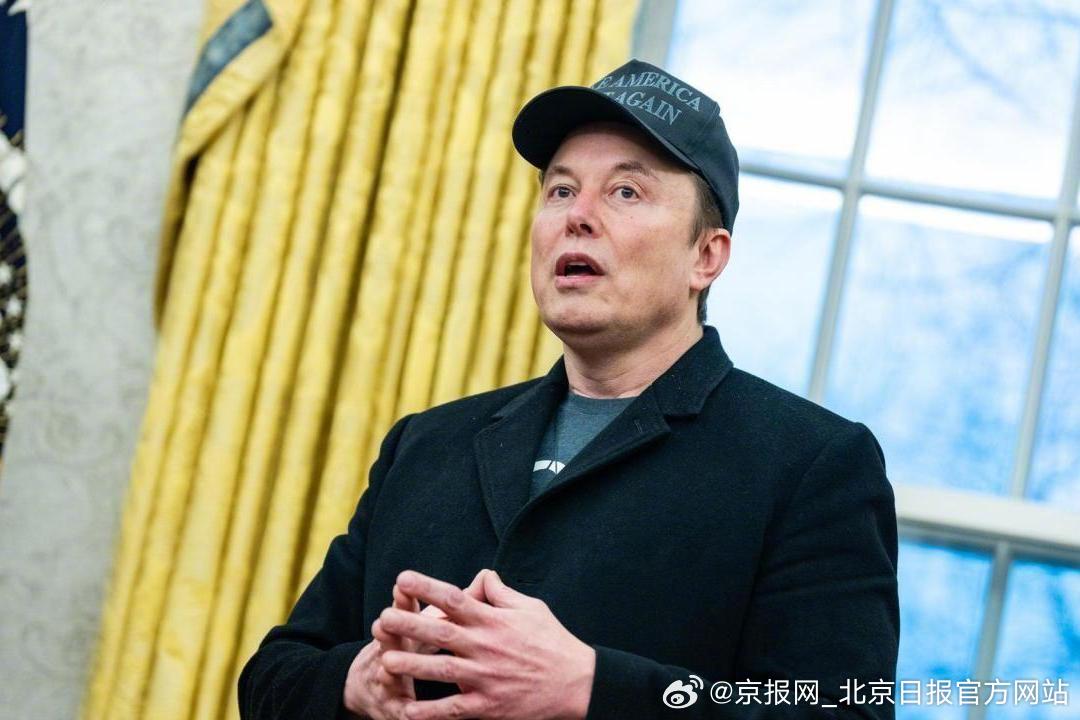 【白宫：#马斯克将参加特朗普首次内阁会议# 】#首次内阁会议将讨论马斯克部门工作