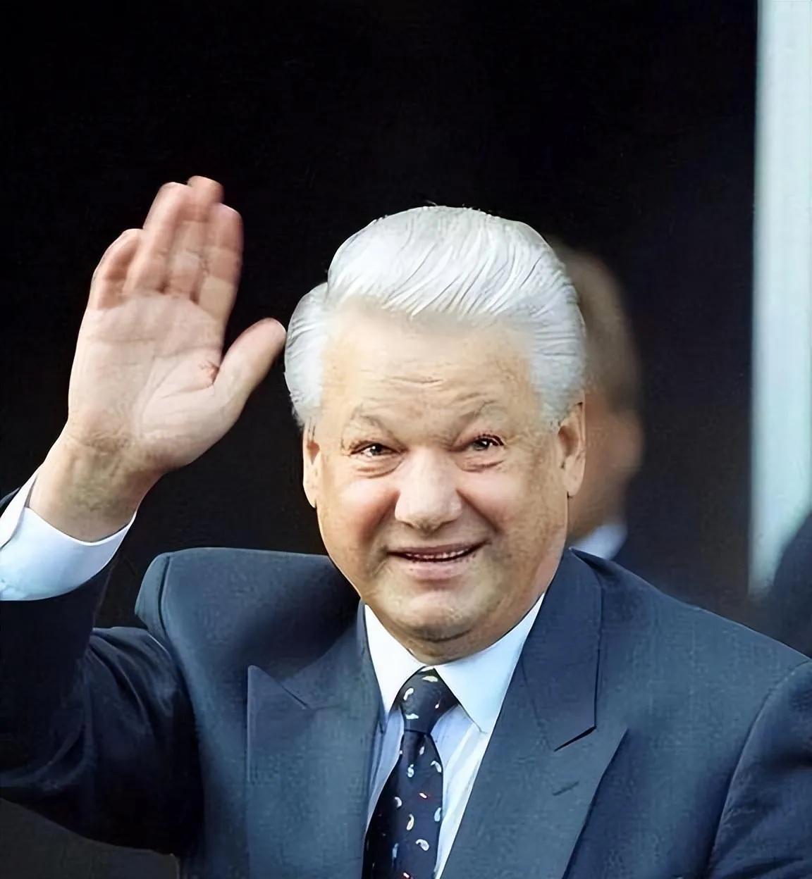 俄罗斯联邦首任总统鲍里斯·尼古拉耶维奇·叶利钦于 2007 年 4 月 23 日