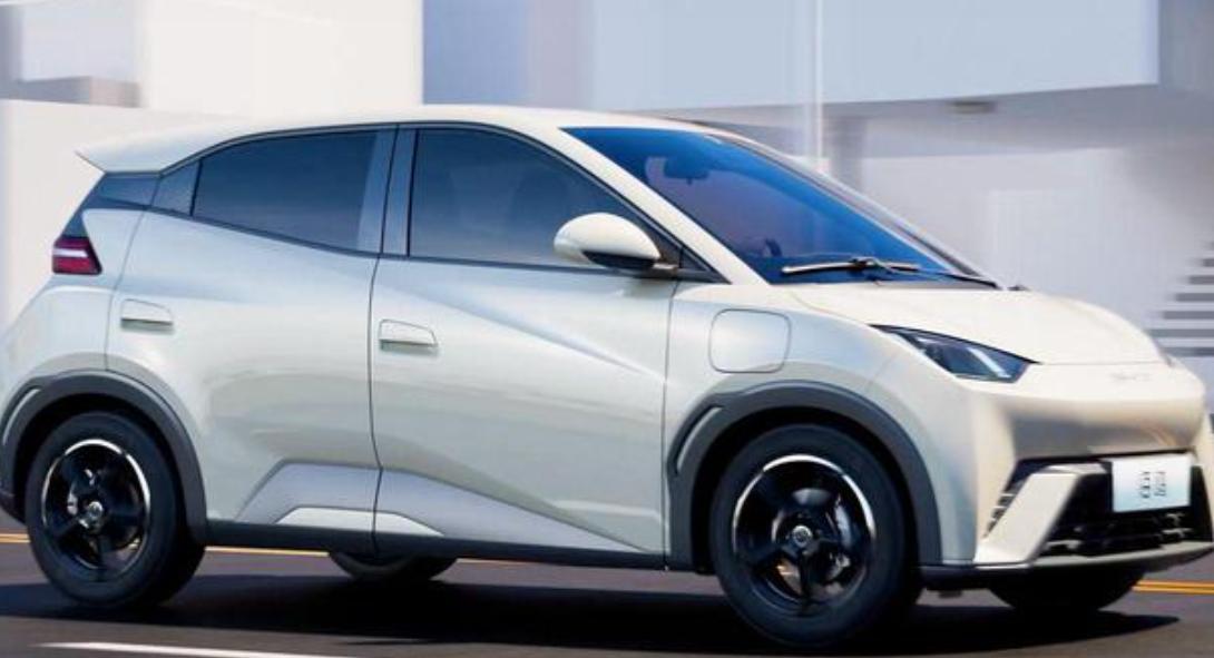 汽车行业迎来大改革！
公安部将限制汽车百公里加速小于5秒，公安部已经组织完成了《