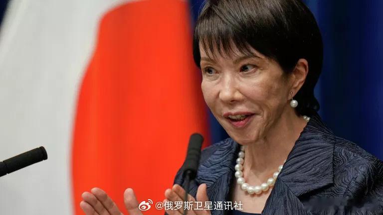 【日本高市早苗内阁支持率跌至历史新低】据日本广播协会电视台（NHK）公布的民调结