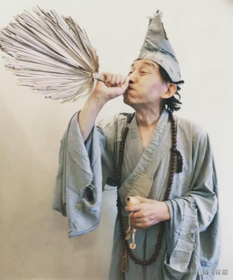 常言道，黄泉路上无老少！仅仅相隔一天，时年93岁的游老师和时年63岁的刘老师便接