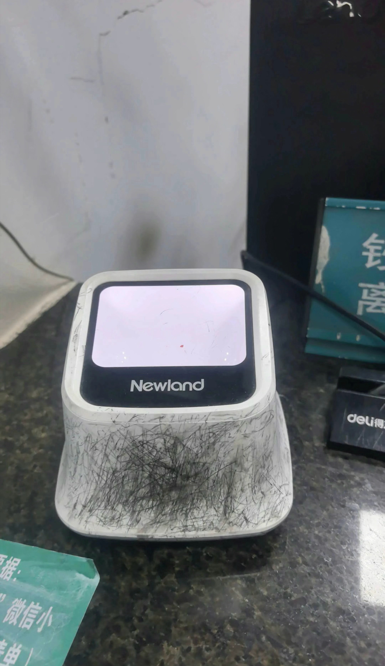 才两个星期脏成这样，这是为什么呀？心痛 