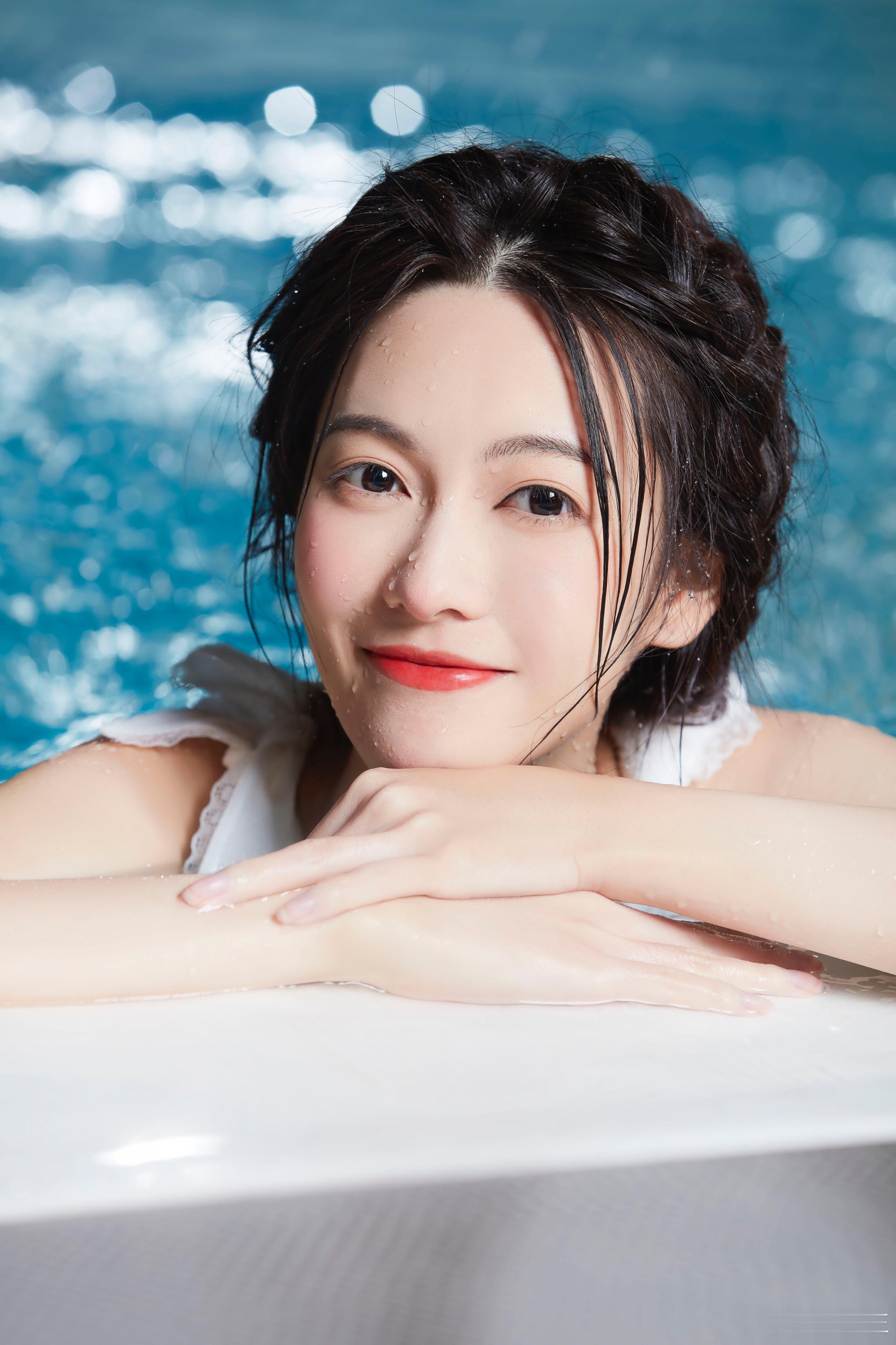 陆婷玉 明眸善媚 美腿修长 ​​​