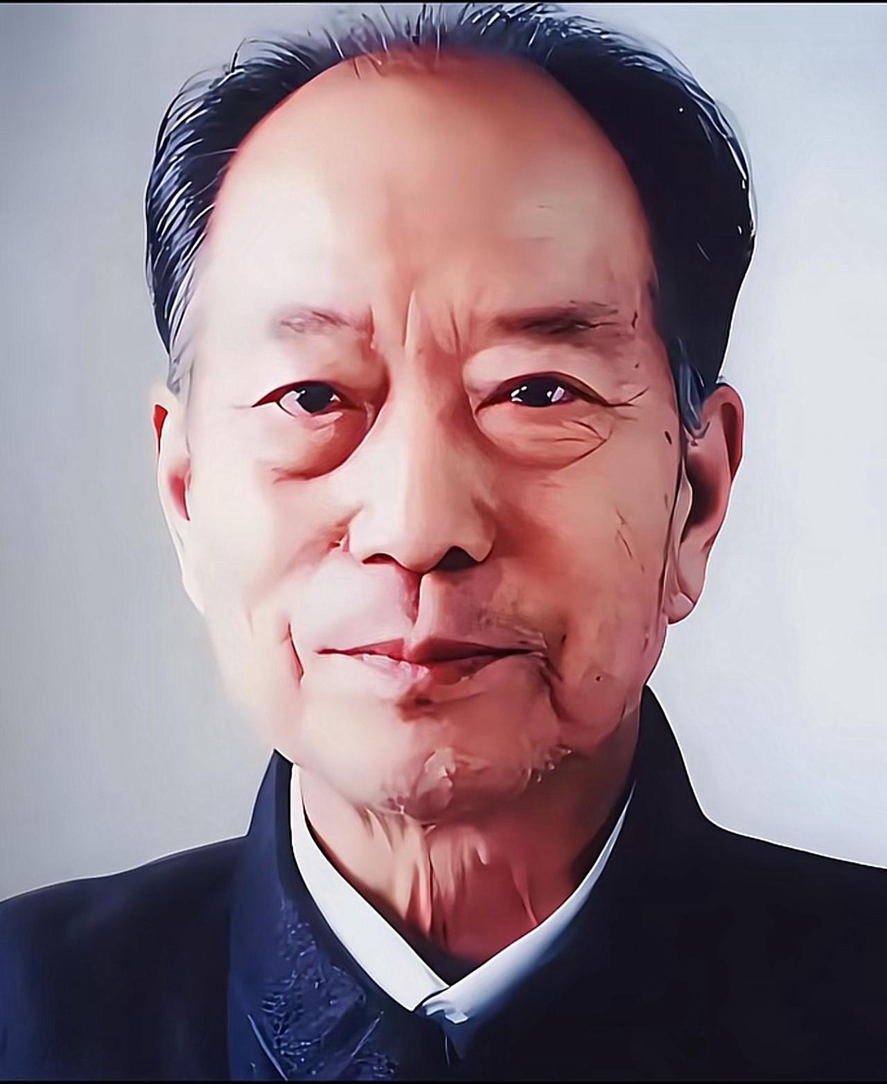 22岁当县长，77岁坐牢，死后却有十万人跪别，在坟前立了70块碑。考考你，这个人