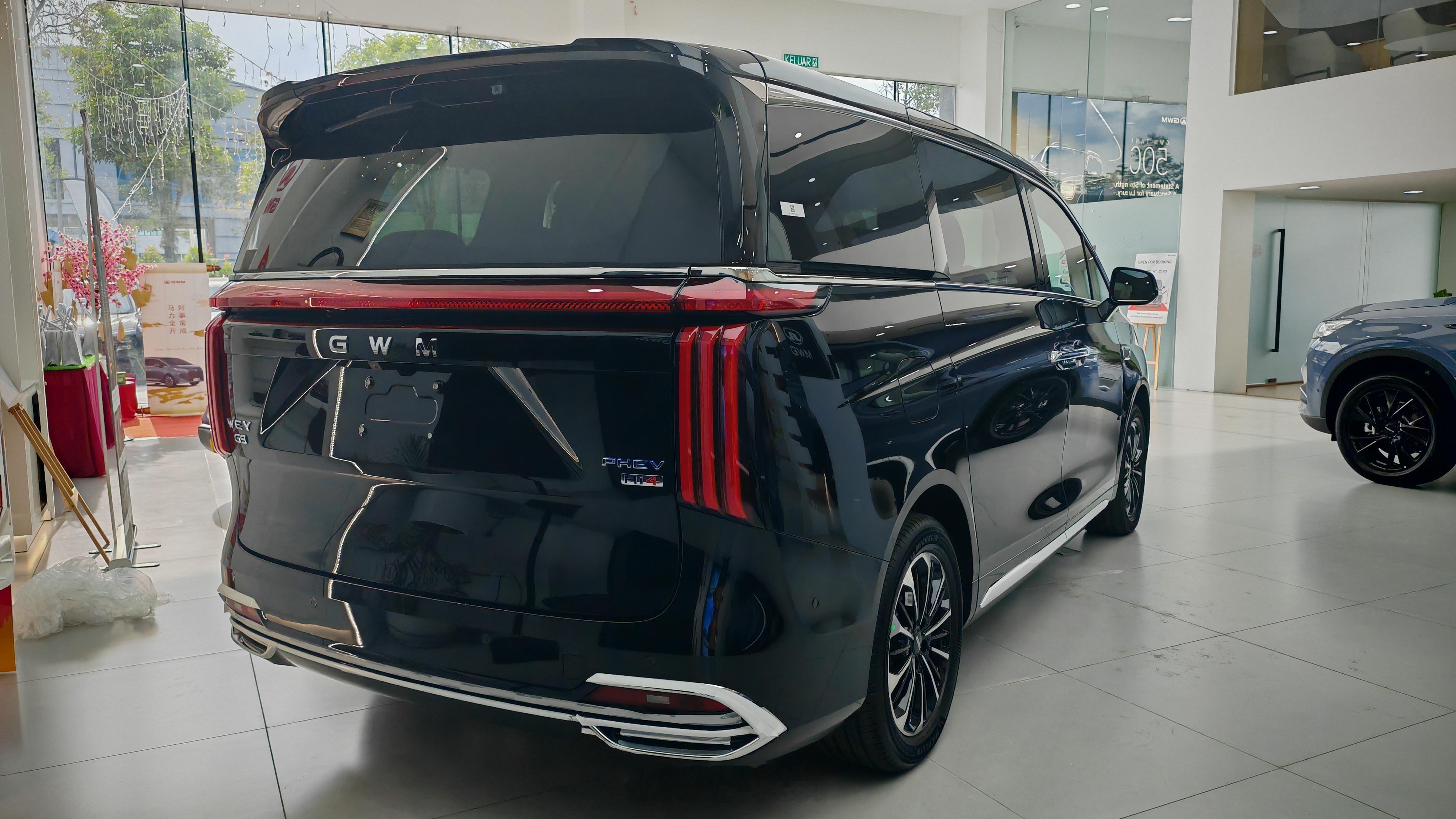 汽车出海魏牌高山 中国MPV出海走出了最夯实的一部WEY G9马来西亚当地生产销