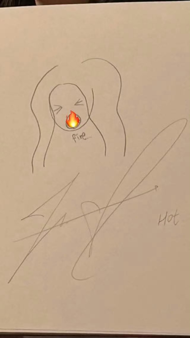 抽象背后是一张完美的建模脸 