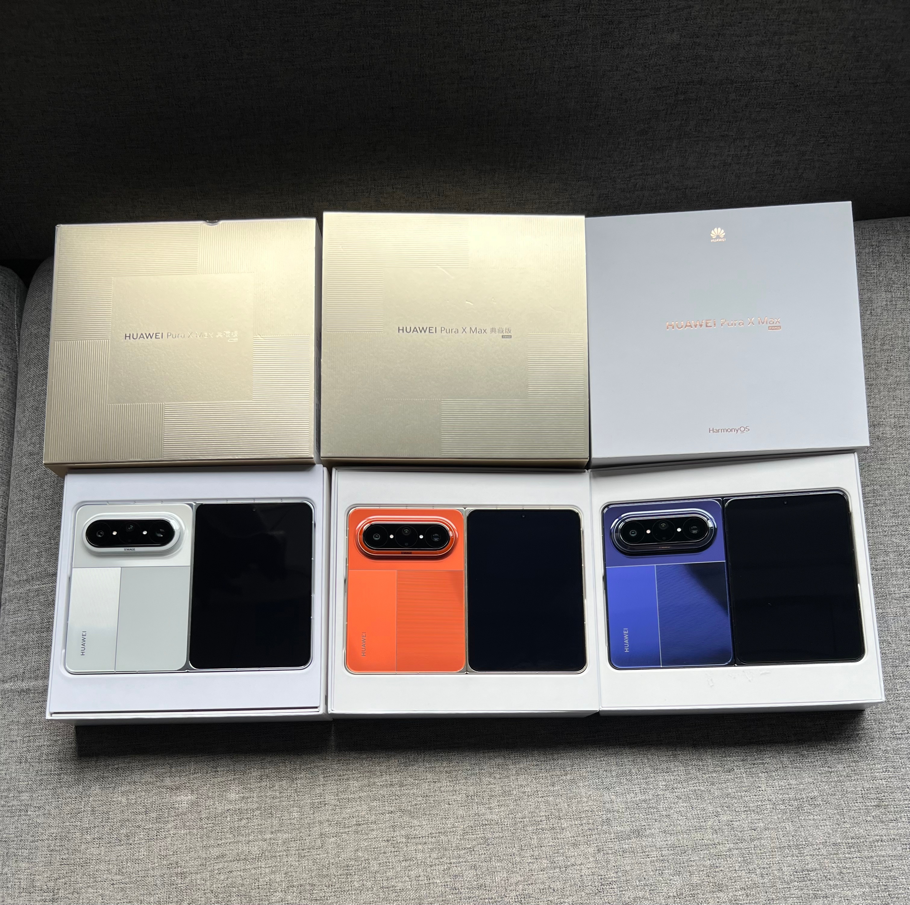 华为阔折叠，现阶段性价比最高的阔折叠，都是成色好全套。12+512蓝16+512