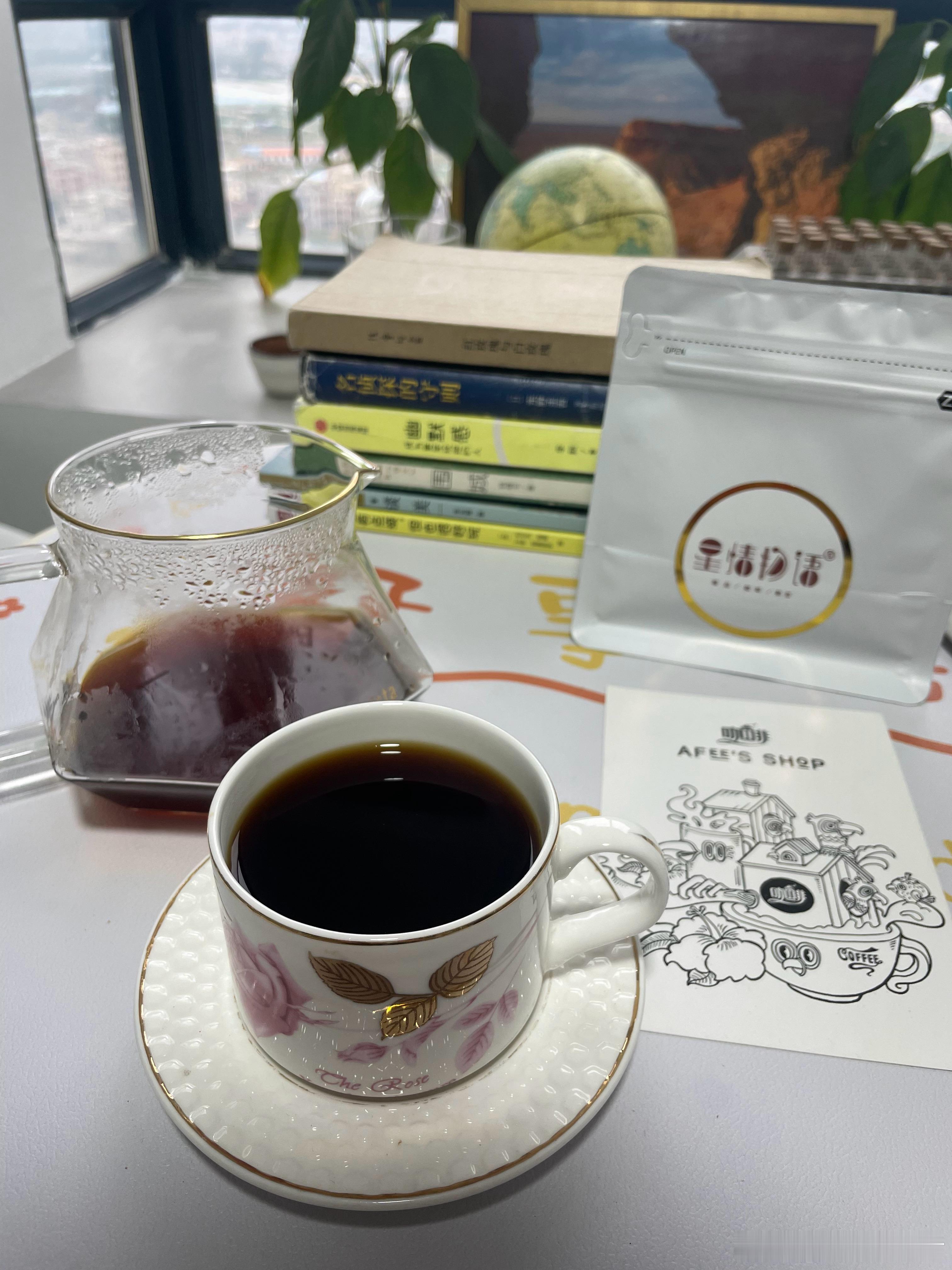 早餐后喝咖啡，帮助消化，头脑清醒，心情愉悦，元气满满 
