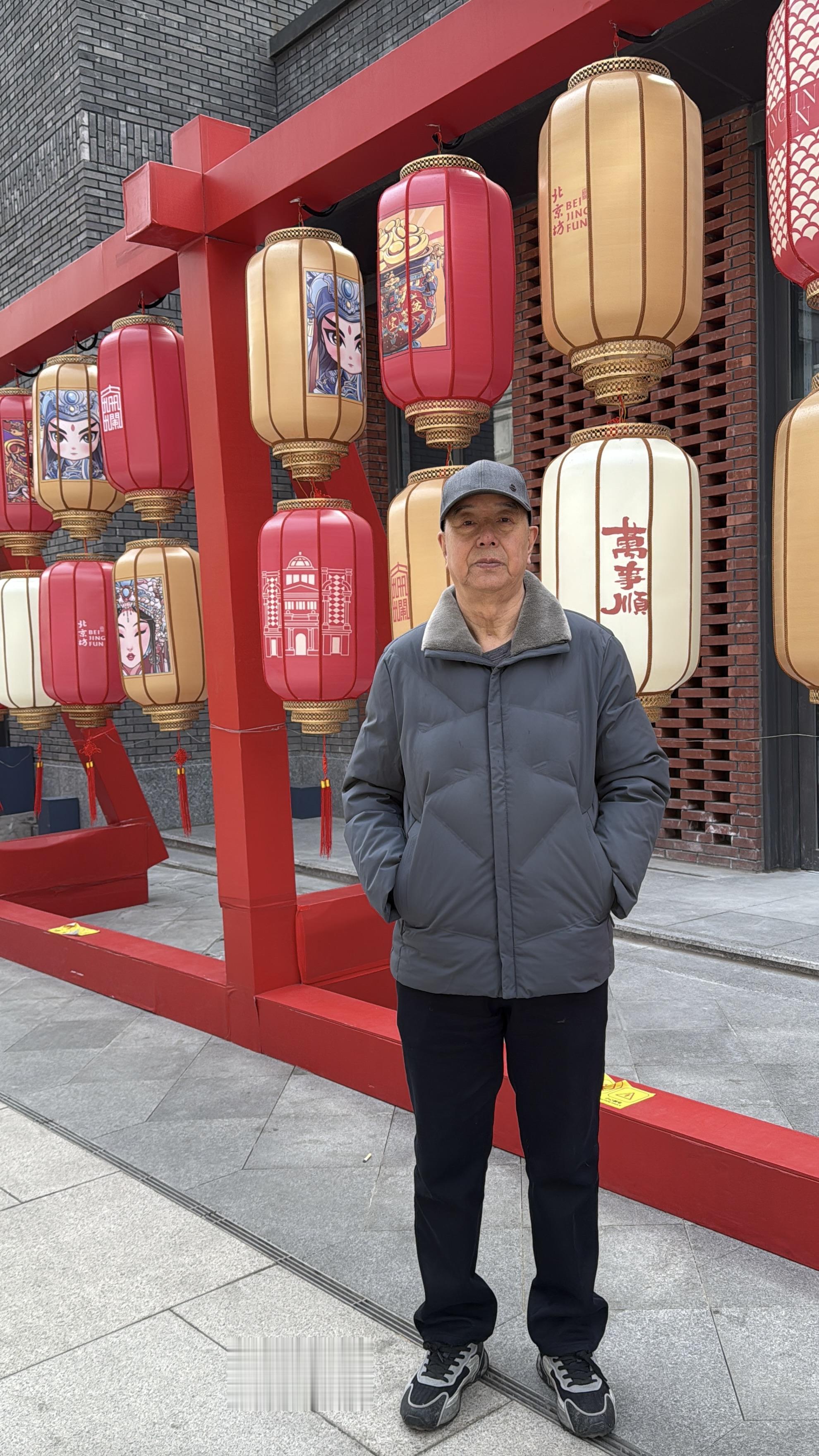 “读万卷书，不如行千里路；行干里路，不如阅人无数；阅人无数，不如名师指...