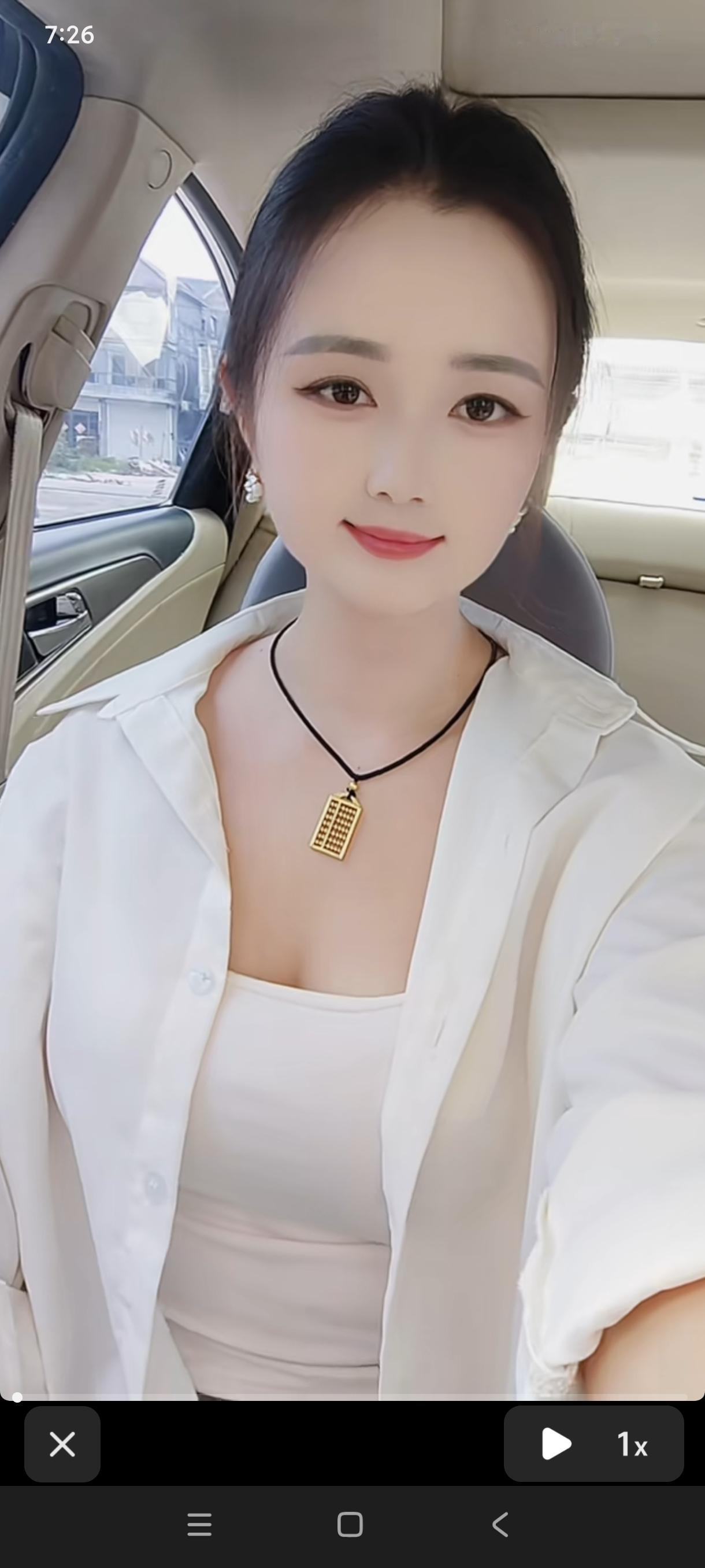 哎呀，现在抖音里通过Ai出来的美女实在是太令人难以置信了，估计天上的仙女都自叹不
