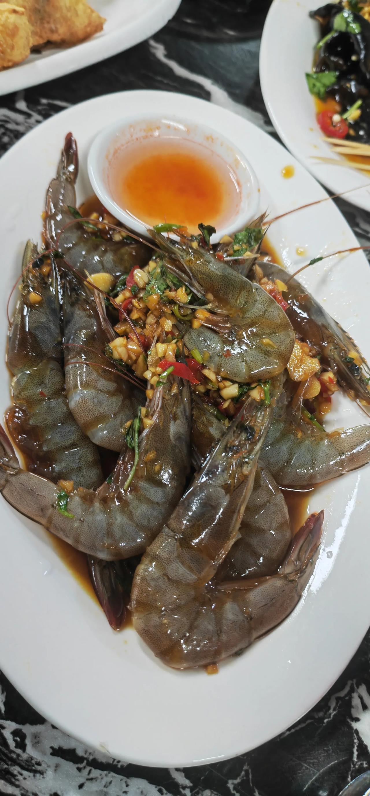 #美食尽在潮菜中# 潮汕毒药，当然要搭配一杯九江水才能以毒攻毒！好味！
为什么一