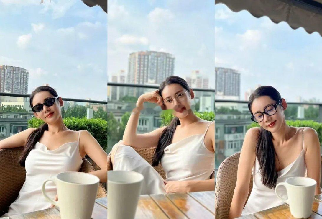 秋瓷炫真是个精致的女人，看书、喝咖啡、拍照，同一件衣服、同一个人地点、同样的妆造