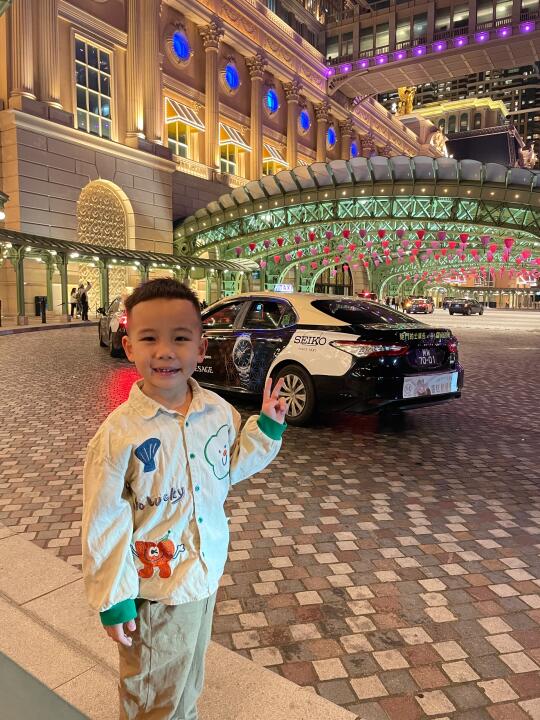 如果你也有儿子，请把他养得自由且生猛