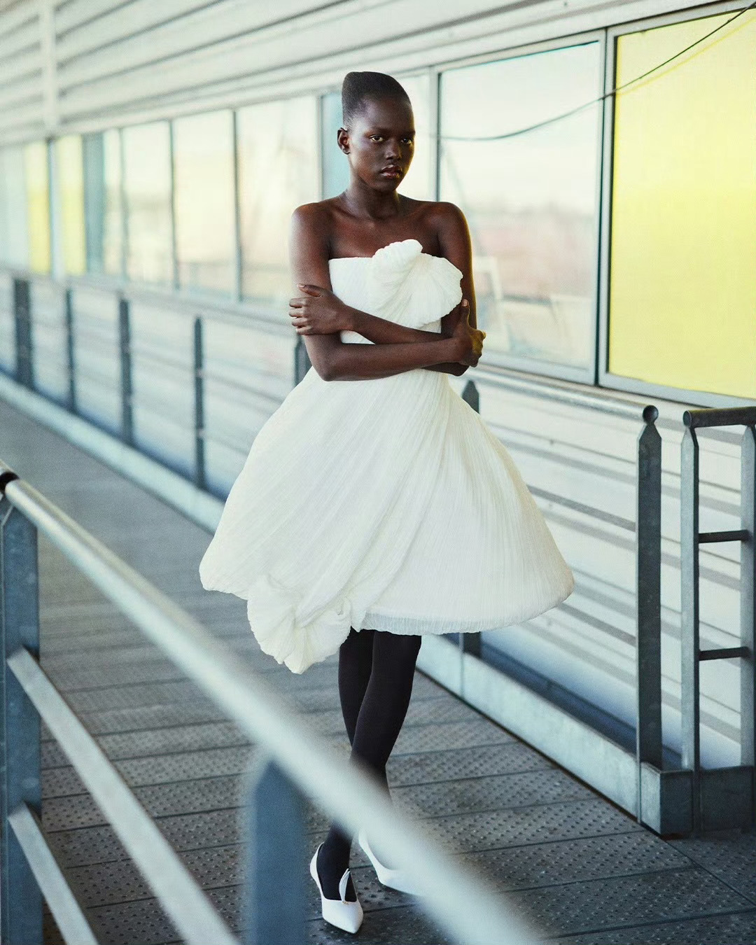 MUSE MAGAZINE SPRING 2026摄影：Marc Hibbert