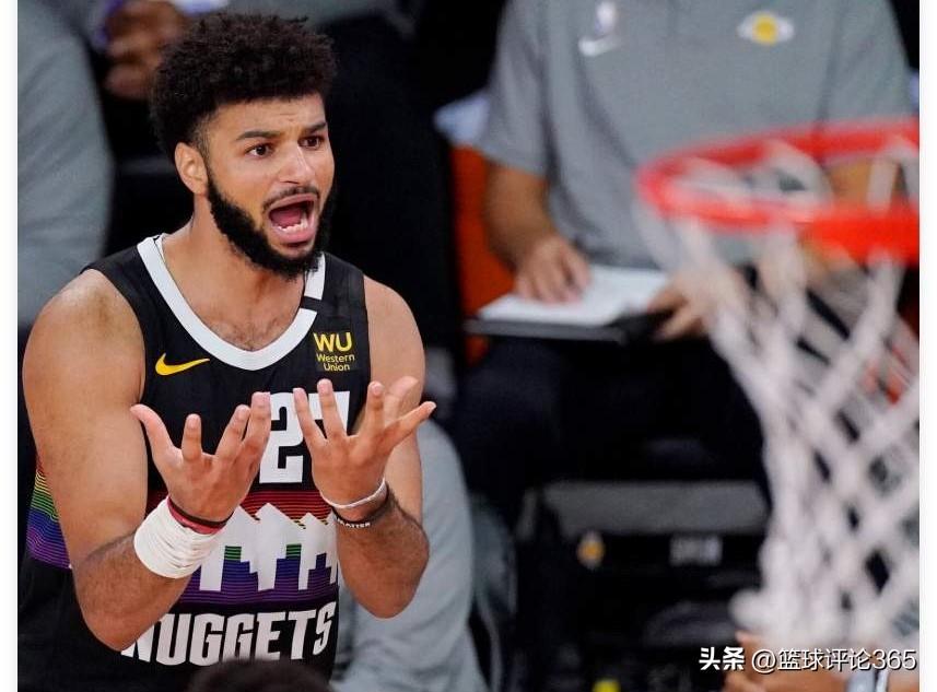 尼克斯把掘金打得满地找牙，布伦森9+3+15取胜，约基奇38+8+5太难。这场比