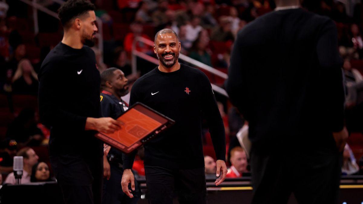 史蒂芬A史密斯表示乌度卡是NBA最好的教练之一。“当Jay Williams提起