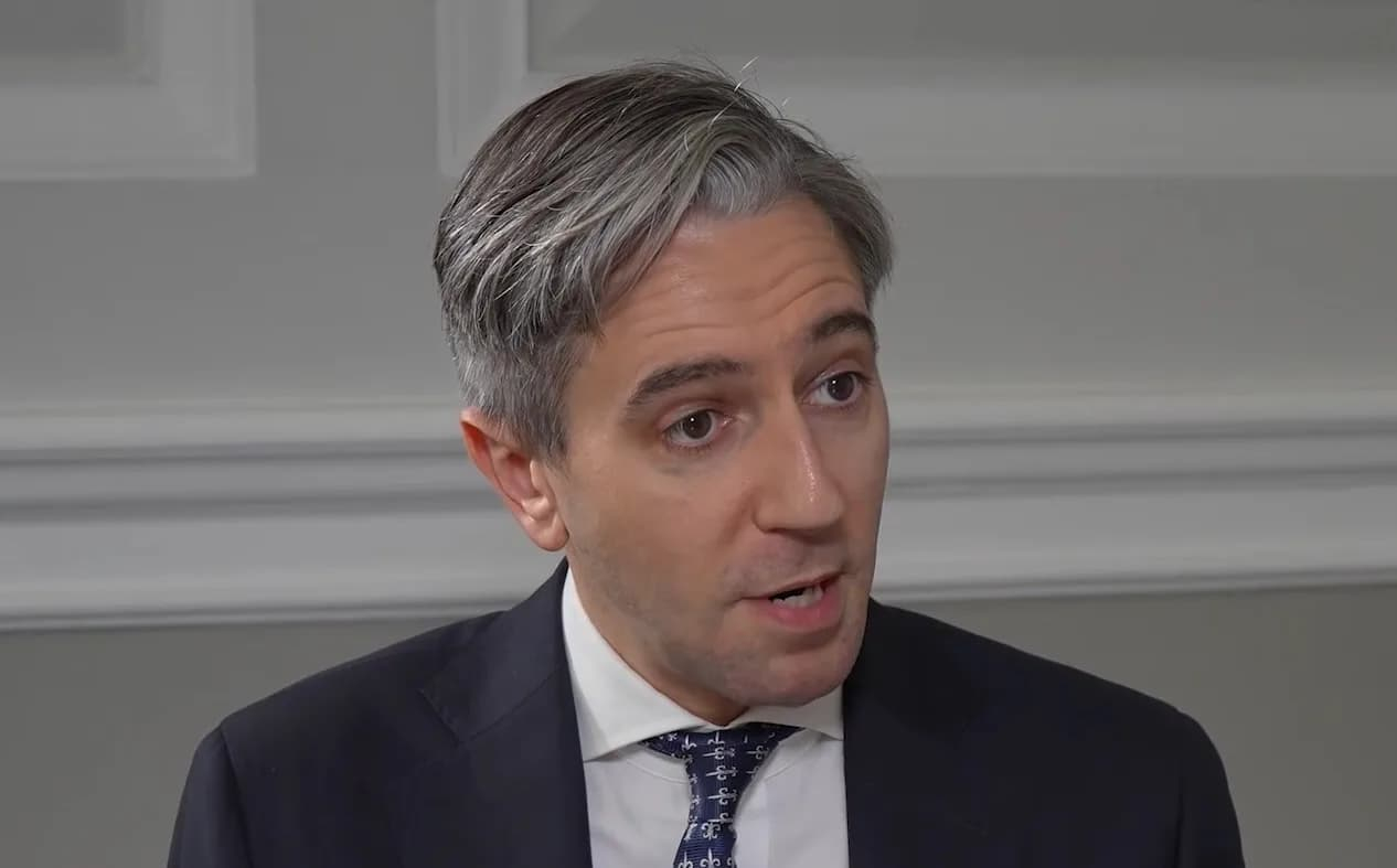 爱尔兰财长哈里斯说，全球能源危机的原因不是乌克兰打击俄罗斯炼油厂，而是中东战争和