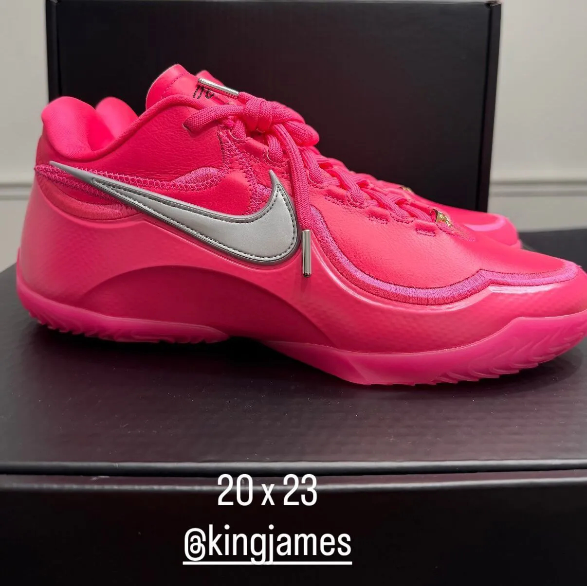 Nike LeBron 23 的新配色还在继续~ 