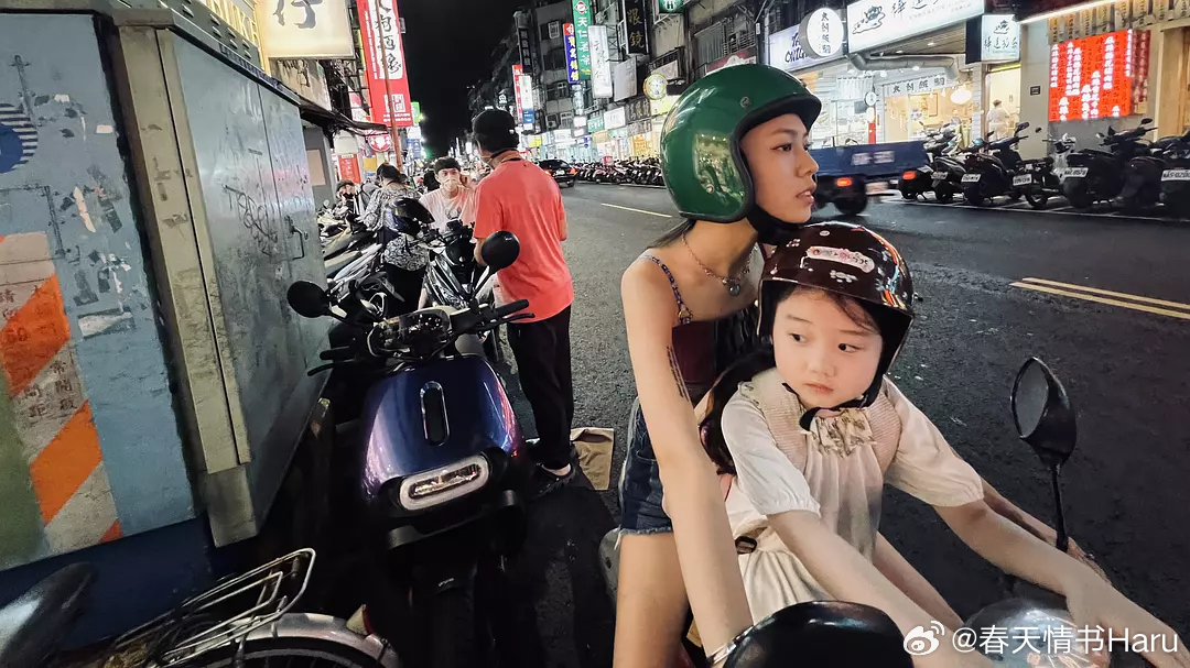 台湾选送邹时擎导演的《左撇子女孩》参选本届奥斯卡最佳国际影片。《阿诺拉》的导演肖
