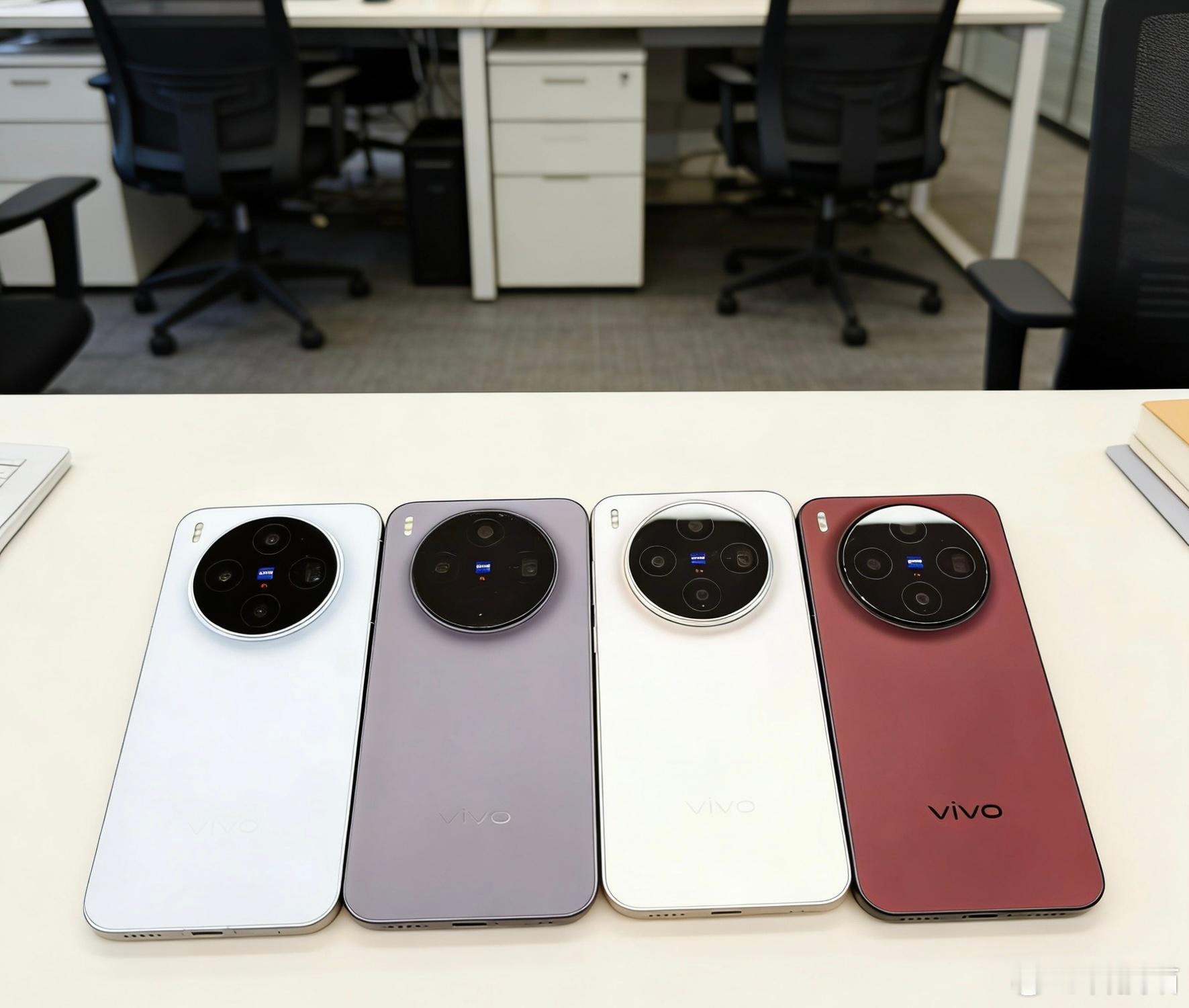 现在的新能源汽车就像以前的手机，更新换代特别快，技术一直在更新，现在买一辆车觉得