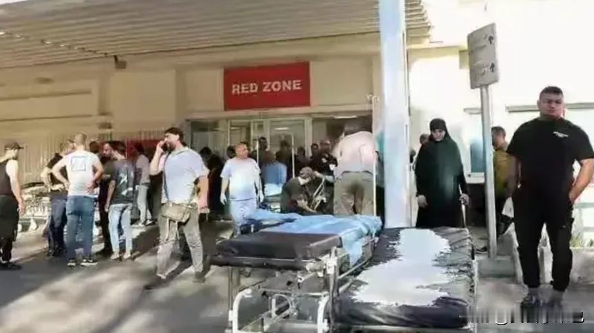 黎巴嫩全境传呼机爆炸，给我国敲响警钟：国产也是国家安全一部分
黎巴嫩接连不断的寻