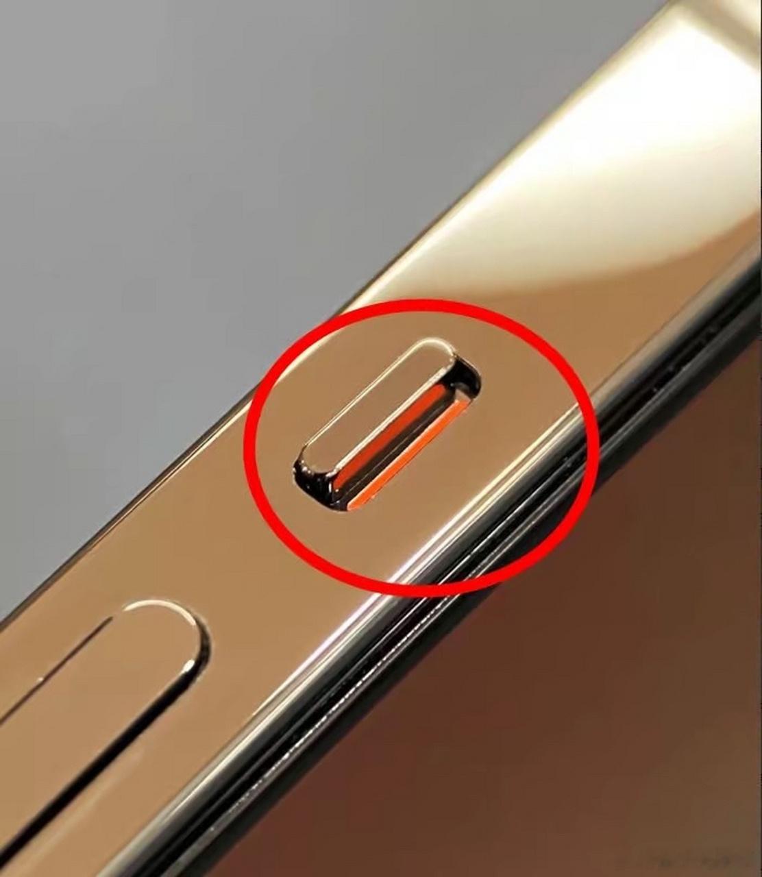 有哪些被淘汰很可惜的手机设计iPhone的机械静音键设计，感觉挺可惜的，毕竟那是