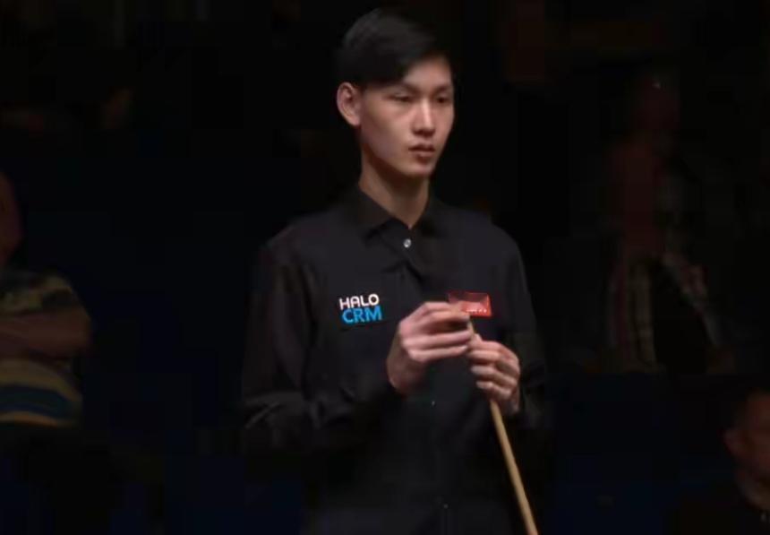 斯诺克世锦赛资格赛第三轮：国手15人出战冲击审判轮敬请关注

​
​      