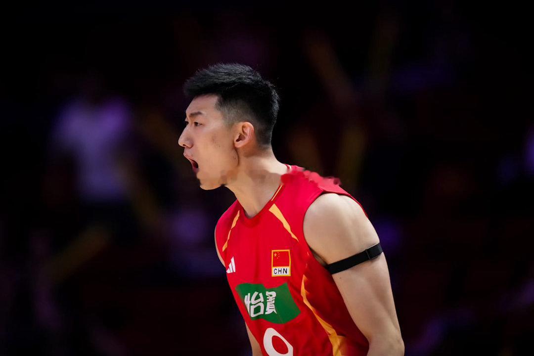 李咏臻8分（6扣6中，2拦，100%成功率）中国男排vs乌克兰男排2026世界男