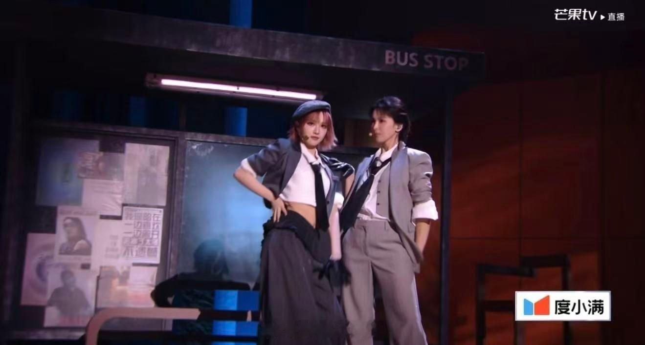 黄灿灿质疑它接受它成为它 黄灿灿以前看别人哭觉得夸张，现在自己站上舞台才知道，能