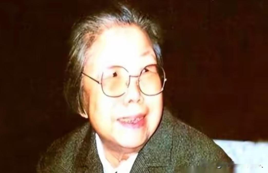 85岁的邓颖超，找到李鹏，开口就是一句：“我想安乐死。”

麻烦各位读者点一下右