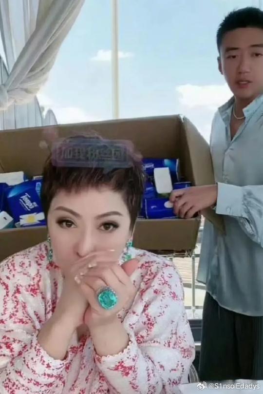 不敢买这么大的假货。 