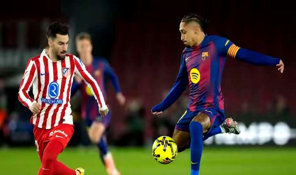 马竞真的是不争气，除了吃饭睡觉打皇马，遇到巴萨就怂了……！

巴萨在诺坎普球场展