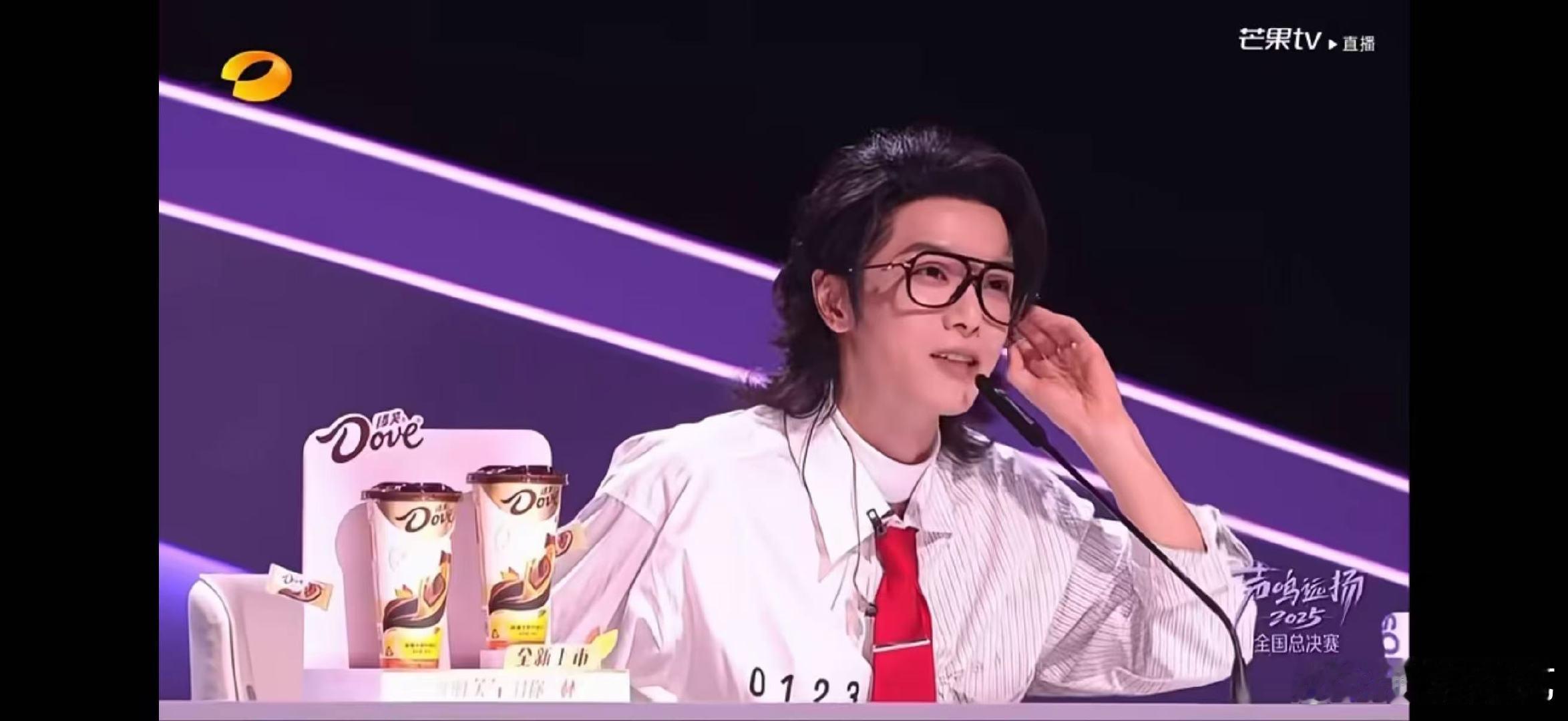 危晋宇马韬的《Mojito》舞台获全票晋级，两人互相衬托超默契，花花激到输出不停