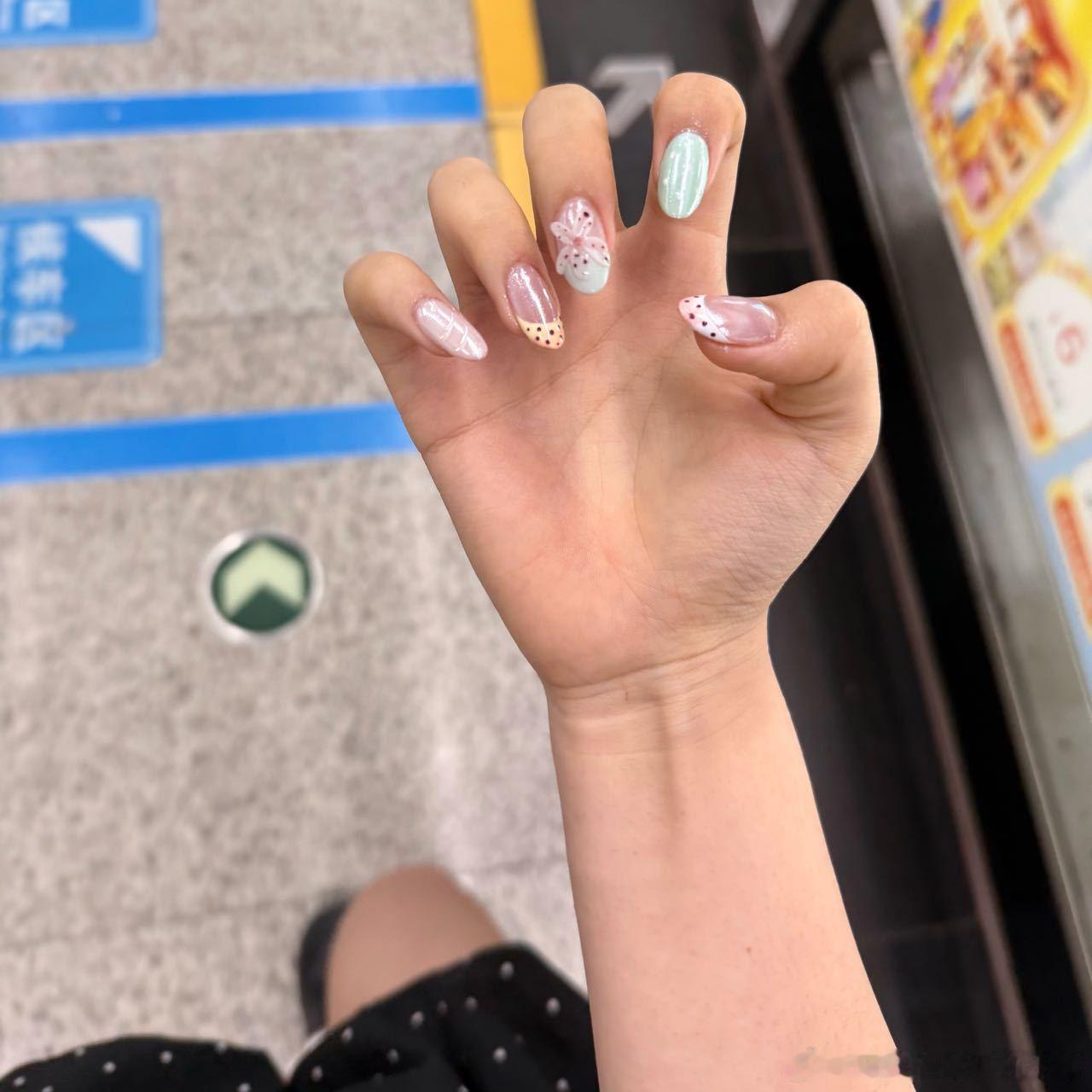 【💅🏻38058】持续感受中 