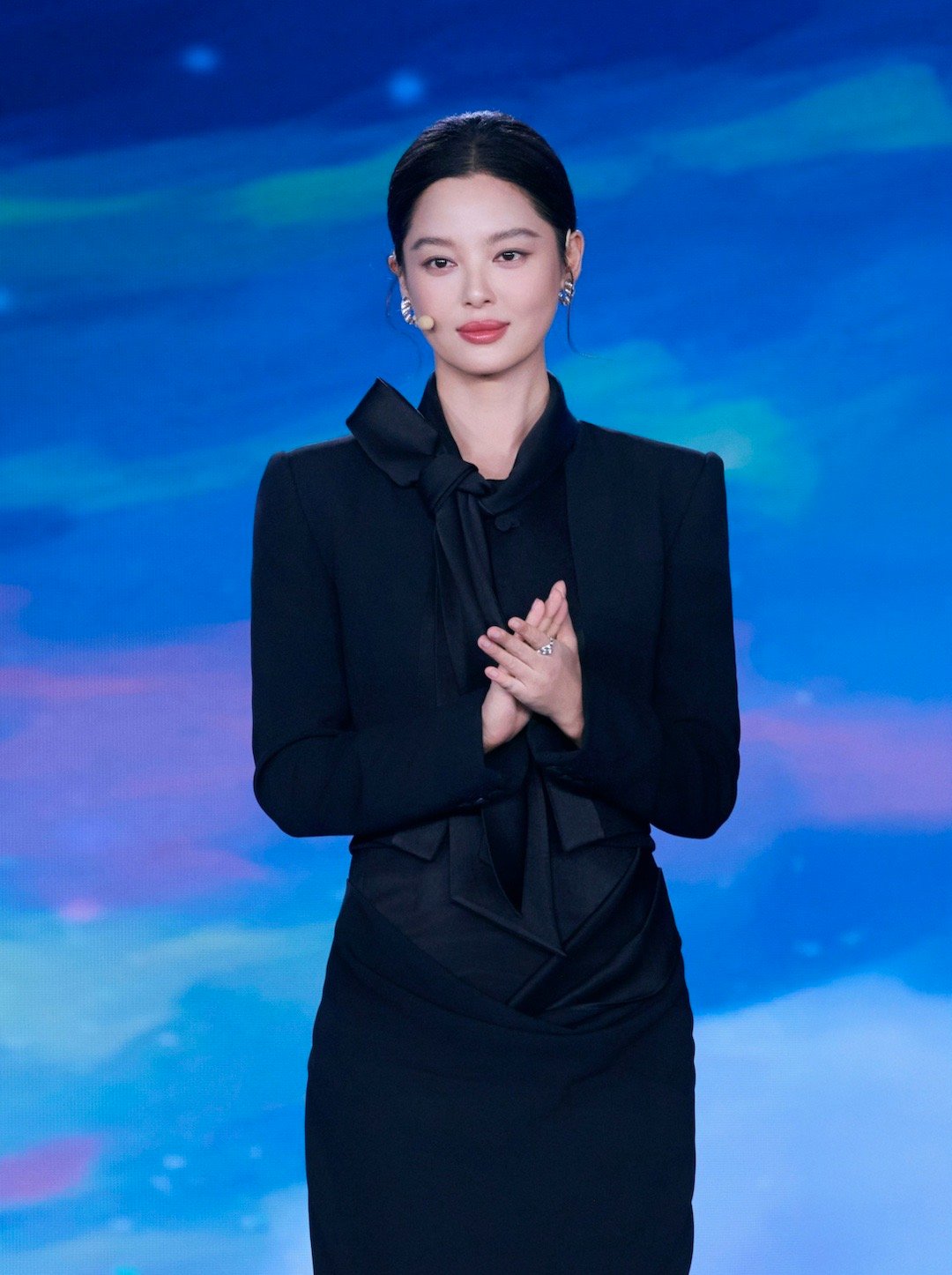 辛芷蕾影后的含金量 有些人拿完奖就沉寂，辛芷蕾拿完奖越来越强！出任CMG中国电影